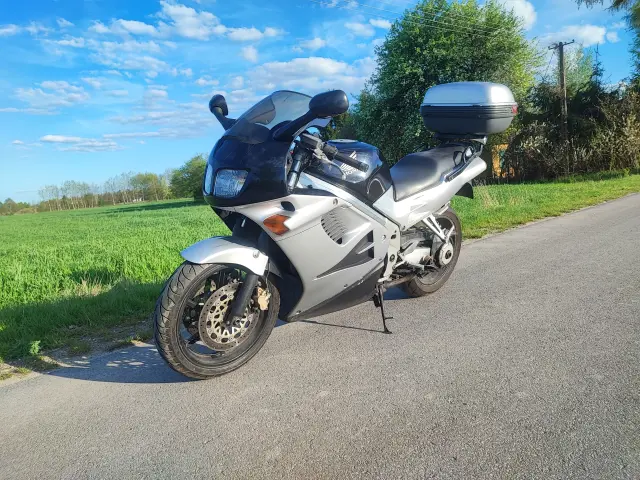 HONDA VFR 