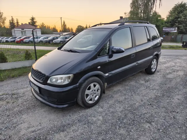 OPEL ZAFIRA-A 